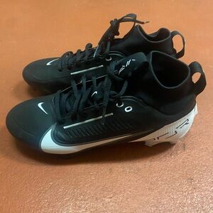 Nike Kids Black and White Sneakers